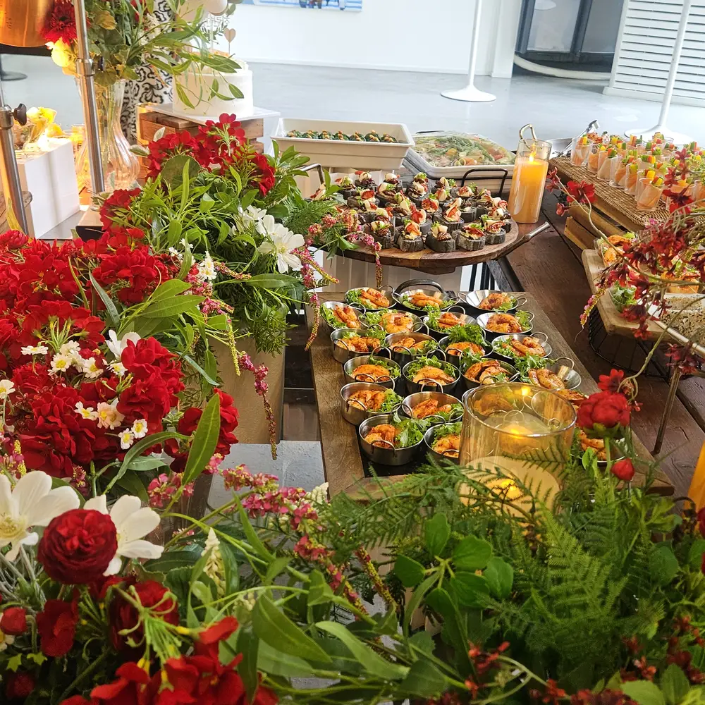 출장뷔페 오프닝 진행 중 현장